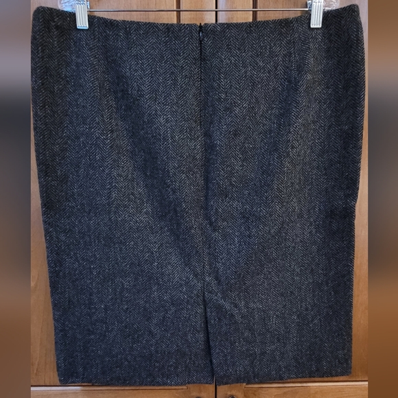 NWOT | Walker Slater Harris Tweed Herringbone Pencil Skirt - Picture 2 of 11